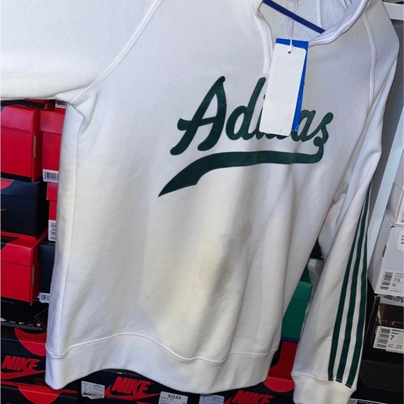 Adidas pullover - Picture 4 of 4